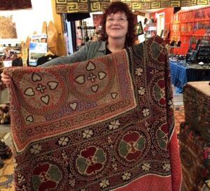 Sharon Holding a Kazakh Tuzkiiz. © Fred Lundahl